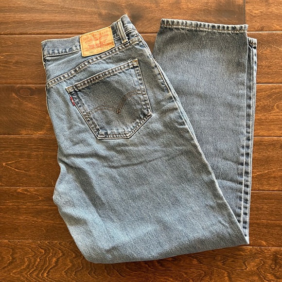 Vintage late 80’s Levi’s 540 Relaxed Fit Jeans 34”x32” - Picture 4 of 12